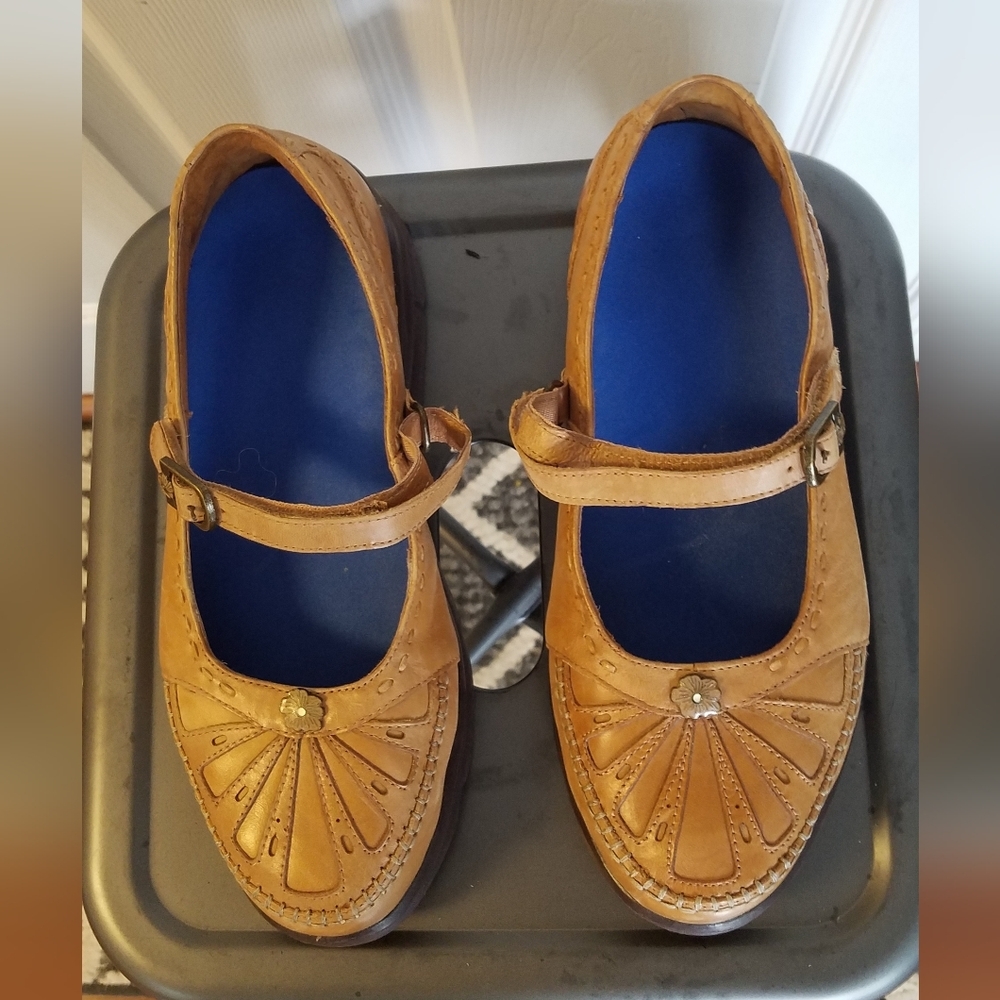 Dr. Comfort Paradise 2120 Mary Janes Diabetic Tan Leather Shoes Size 7.5 W